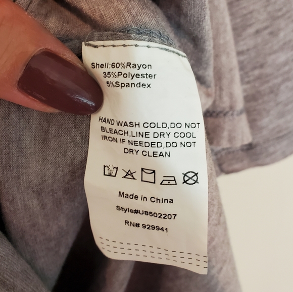 Suzanne Betro Raw Edge Ruffle Top - Picture 4 of 6